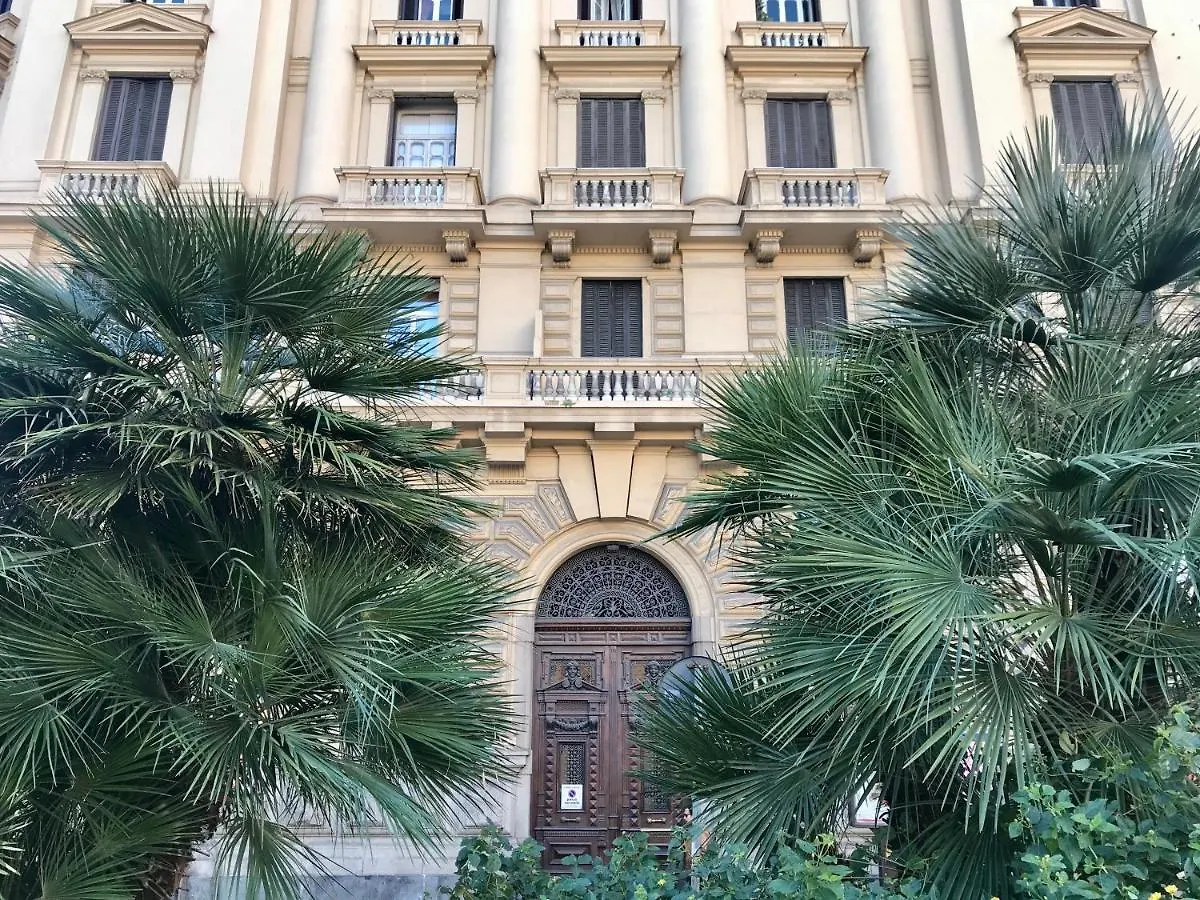 Oscar Apartment Naples 0*,  Italy