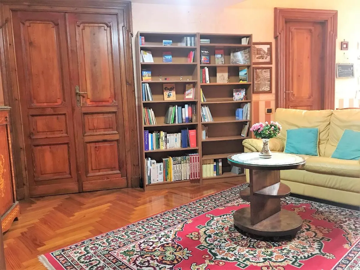 Oscar Apartment Naples 0*,